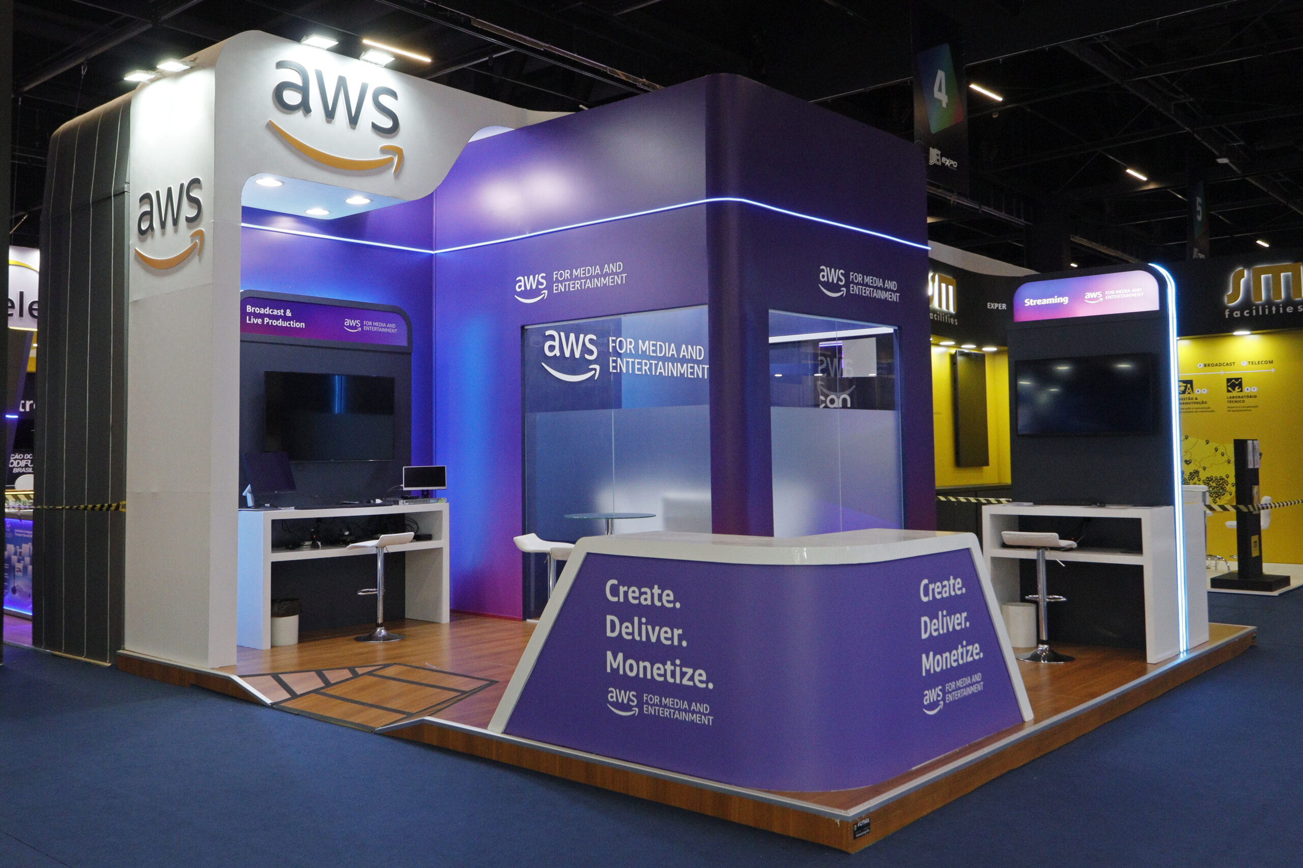 SET EXPO-AWS